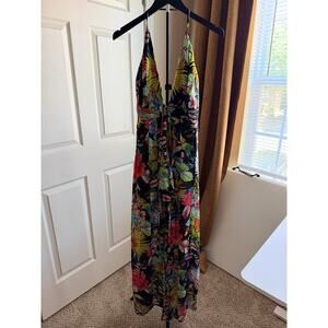 3 for $9 Fashion Nova Floral Romper EUC S